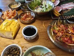 -韩景台烤肉(八大处店)