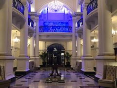 -LONG BAR 廊吧(外滩华尔道夫酒店)