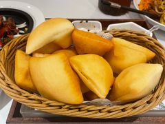 -巴特餐饮6加1音乐餐吧·新疆菜