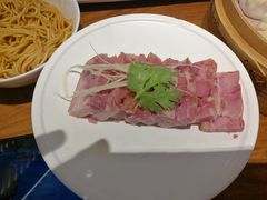 厚切镇江肴肉-苏小柳手工点心(人民广场分院)
