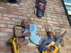 -Famous肥猫墨西哥音乐餐吧(五棵松华熙LIVE店)