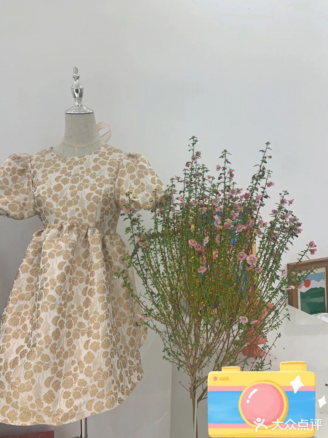 魔都探店 | 好拍又好逛的美术馆服装店