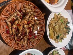 -黄泥岗·地道湖北菜(奥特莱斯店)