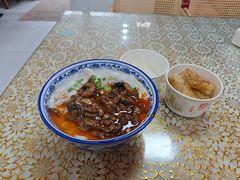 -何记鳝鱼面馆(开发区分店)