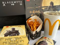 -麦当劳(卫星广场店)