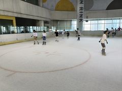 -冠军冰场CHAMPION RINK(百联又一城店)