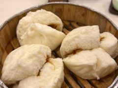 笑口鲍汁叉烧包-凤凰楼酒家·粤宴点心(华强北店)