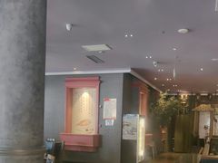 -八府香鸭·啫啫煲(华山路店)