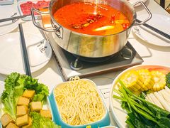 -享遇.锅姥姥牛排海鲜自助(小寨店)