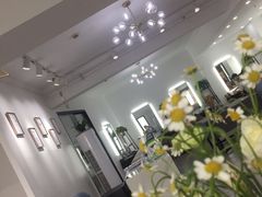 -ME觅妆·定制美妆·彩妆私教(菱角湖店)