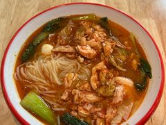 -二钢串叔麻辣烫(华龙大厦店)