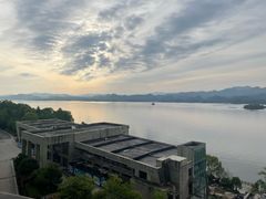 -千岛湖忆湖度假酒店(中心湖景区店)