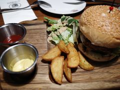 牛肉汉堡-404干式熟成牛排馆•聚会餐厅