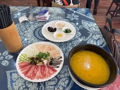 -桥香园过桥米线(国贸店)