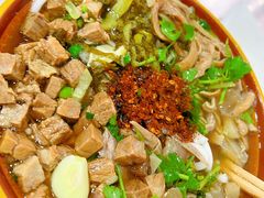 -花溪牛肉粉(八鸽岩店)