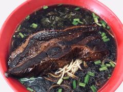 -小龙大肉面馆