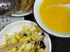 -龙顺园麻辣香锅(机场店)