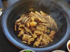 怀柔特色鲟鱼-荣德灶台鱼(圣泉寺店)