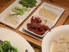 -娜仁图雅蒙古美食村(33小镇店)