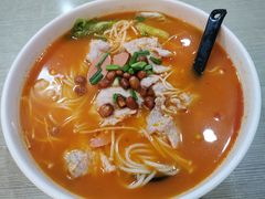 酸汤肉片米线-缘久缘米粉(新街口店)