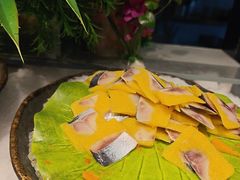 -金滏山·烤肉海鲜火锅自助(襄阳万达店)