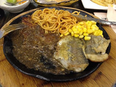 iphone_upload_pic-豪客来牛排(中央花苑店)