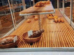 -焙丽拾光(麦凯乐直营店)