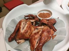 -荷花亭·湖北融合菜(中商广场店)