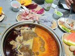 -一绪に寿喜烧(荟聚店)