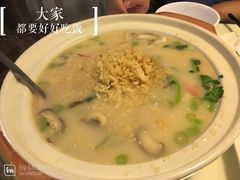 -新大咀港式茶餐厅(宝山万达店)