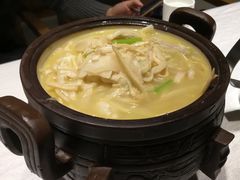 -鄱阳湖·江西小炒·瓦罐煨汤(五道口店)