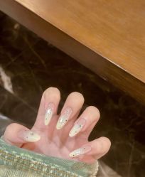 -RL Nail·瑞丽美甲美睫品牌原创店
