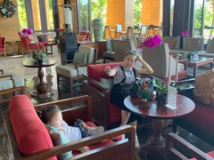 -三亚湾海居铂尔曼度假酒店