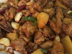 新疆大盘鸡-新疆巴州金丝特餐厅(大钟寺店)