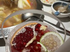 -左庭右院鲜牛肉火锅(金山万达店)