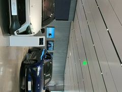 -蔚来中心(北京中关村店)