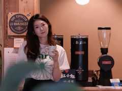 -红小姐咖啡馆(西津渡店)