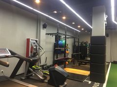 -Freedom Fitness私教健身俱乐部(徐虹北路店)