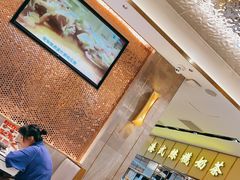 -香港新发烧腊茶餐厅(水围店)