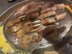 -哈哈碳都·牛肋条无限自助烤肉(台江万达店)