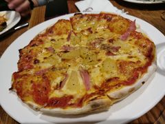 夏威夷风情披萨-Geneva日内瓦餐厅(西郊宝成花苑店)