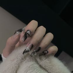 -HUII NAIL绘京美甲美睫会馆