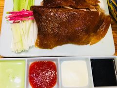 满園烤鸭-满园烤鸭·春饼(太原街万达店)