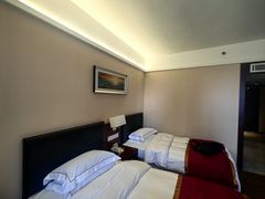 -汕头金海湾大酒店(龙眼南路美食街万象城店)