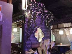 -韵秋荷(宝山龙湖天街店)
