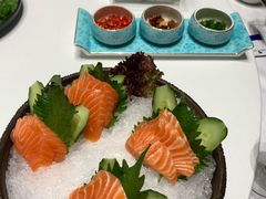 -红鼎豆捞·非遗鲍皇汤火锅(宝丰路店)