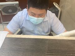 -亨得利(淮海中路店)