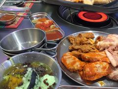 -阿亲家·韩式无限烤肉(不夜城店)