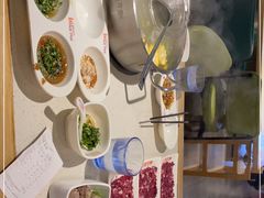 -浪里寻·臻牛养生牛肉火锅(方圆荟店)