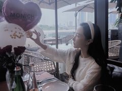 -MONICH牛排融合餐厅(和义大道购物中心店)